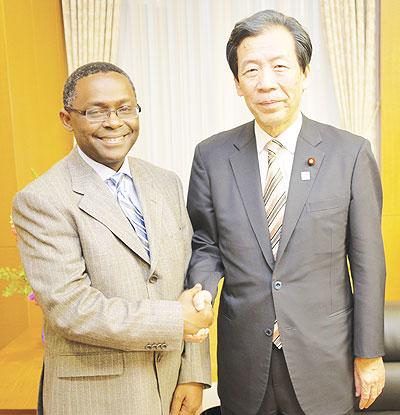 Prof. Romain Murenzi (L) with Minister Hirano.  The New Times /Courtesy.