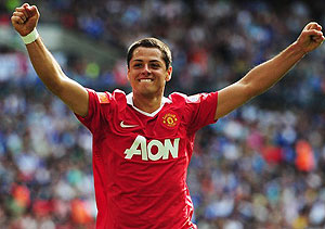 NOT FAZED; Manchester Unitedu2019s Javier Hernandez. Net photo.