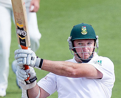 Graeme Smith is disappointed not to be able to play for Pune Warriors this year. Net photo.