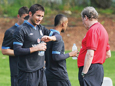 Injured midfielder Frank Lampard has been ruled out of 2012 Euros for England. Net photo.