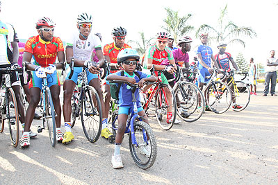 Competitors in last year's edition of Kwita Izina tour wait to be flagged off at Amahoro stadium. Eritrea will not be represented this year. The New Times / File.
