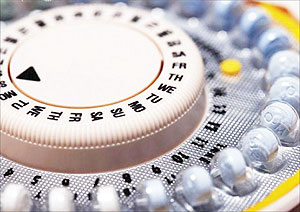The birth control pill is a contraceptive that women can access over the counter. Net photo.