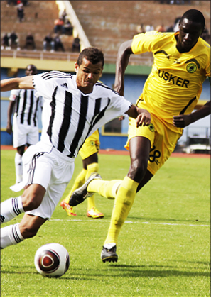 Douglas Lopes Carneirn, seen here in action against Tusker FC in this year's CAF Champions League match at Amahoro stadium, is one  of three Brazilians on APR books. The New Times / T. Kisambira.