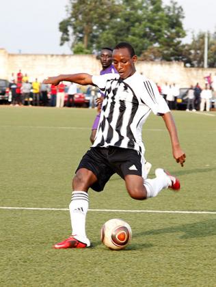 Jean Claude Iranzi was one of APRu2019s best performers along with goalkeeper Jean Claude Ndoli, in yesterday's game against Atletico. The New Times/File.