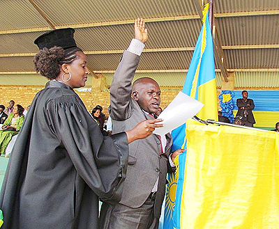 Newly elected Gicumbi District Mayor Mayor Alexandre Mvuyekure taking  oath on  Tuesday. The Sunday Times / Sam Nkurunziza