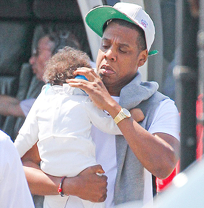Jay Z with Blue Ivy. Net photo.