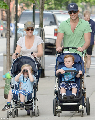 The couple were married in August 2003 and have two boys together, Archie, three, and Abel, two. Net photo