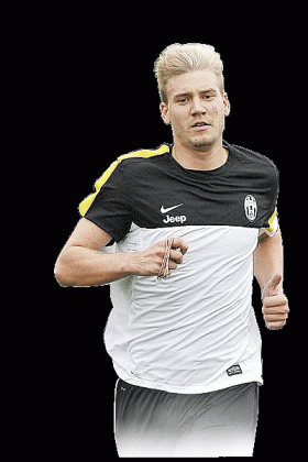 Denmark international Nicklas Bendtner signed on loan for one season from Arsenal. Net photo.