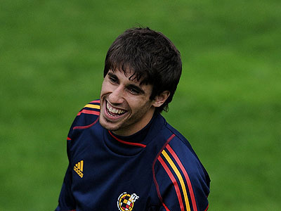 Martinez was called up in place of the injured Pique.