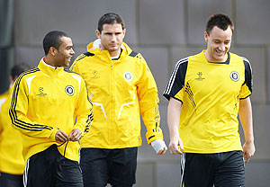 Chelsea will not offer contracts of more than12 month to players over 30 years. Net photo.