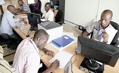 People regestering business at RDB