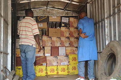 Wine and liquor smuggled from Uganda. Traders have been accused of using unscrupulous methods to evade taxes. The New Times / Courtesy.