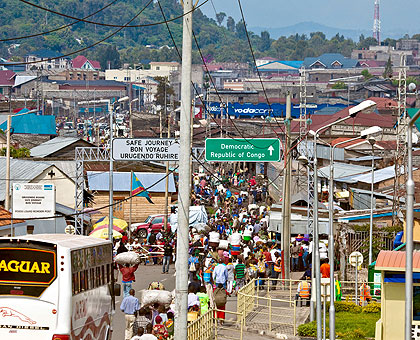 People doing business at Rwanda- Congo border of Goma. The New Times / T.Kisambira.