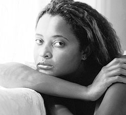 Women sometimes cause their own misery with things that shouldnu2019t matter. Net photo.