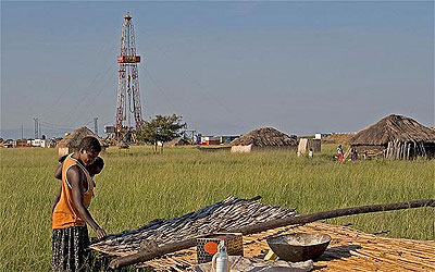 A Tullow oil in Uganda; The company has already made two oil discoveries in Uganda and Kenya. Net photo.