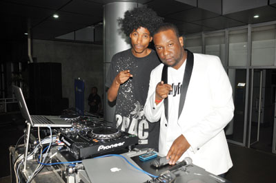 DJ Fully Focus with DJ Karim. The New Times/Plaisir Muzogeye.