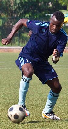Peter Kagabo scored Policeu2019s winning goal on Saturday as Police piped AS Kigali 1-0 at Regional Stadium Kigali.  The New Times T.Kisambira
