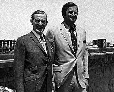 A bridge over the pond u2026 Robert P McCulloch, right, stands with Desmond Heap, solicitor for the City of London Corporation, in front of London Bridge at Lake Havasu in 1971. Photograph: Popperfoto/Getty Images