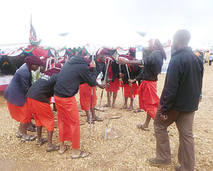 Nzoia Choir from kenya entertaining people at Jamafest