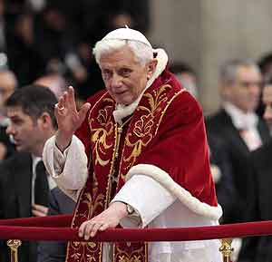 Pope Benedict XVI.  Net Photo. 