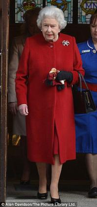 Britainu2019s Queen Elizabeth II leaves King Edward VII hospital in London. Net photo.