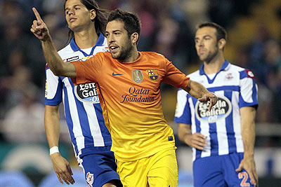 Jordi Alba celebrates after scoring for Barca against Deportivo in the corresposnding fixture. Net photo.