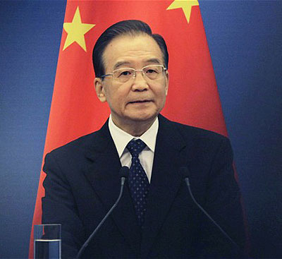 The attacks on the New York Times coincided with its investigation into the personal wealth of Wen Jiabao.  Net photo.
