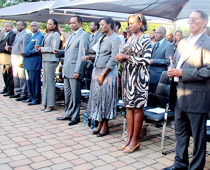Rwandans in South Africa together with their friends and well-wishes observe a moment of silence in memory of the victims of the 1994 Genocide against the Tutsi.  The New Times/ Courtesy.