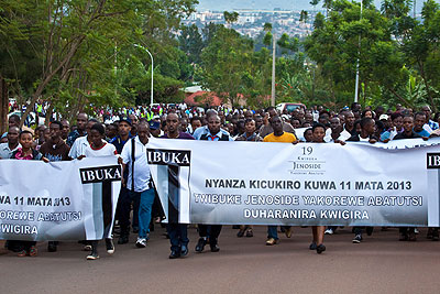 Mourners participate in a u2018Walk to Rememberu2019 the victims of the 994 Genocide in Kicukiro.   SaturdayTimes/ Timothy Kisambira.