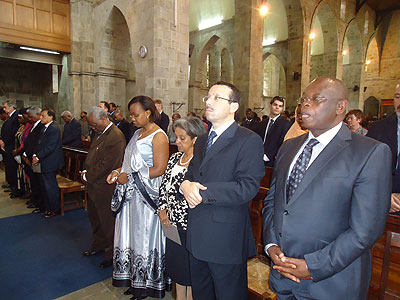 Mourners pay respect at the UN office in Nairobi.SaturdayTimes/Courtsey .