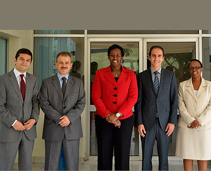 First Lady Jeannette Kagame (C)  and the RECA delegation after the meeting. Right is Sharon Haba, the Permanent Secretary in the Ministry of Education.   The New Times/ Courtsey Photo. 