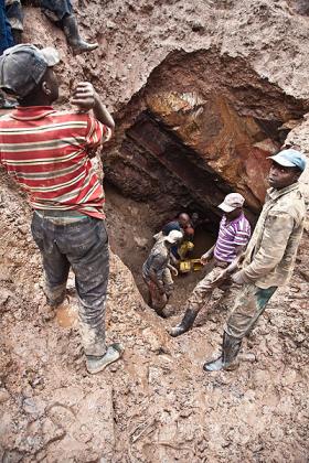 Miners at Nyakabingo in Rulindo district. A draft technical report on rules and regulations governing extractive industries and mineral value addition has  been prepared by EALA.    Th....
