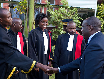 Newly sworn in prosecutors meet Prime Minister Habumuremyi  yesterday.  The New Times/ Timothy Kisambira.