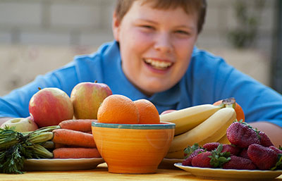 Eating a variety of fruits and vegetables keeps children healthy.   The New Times/ Net photo.