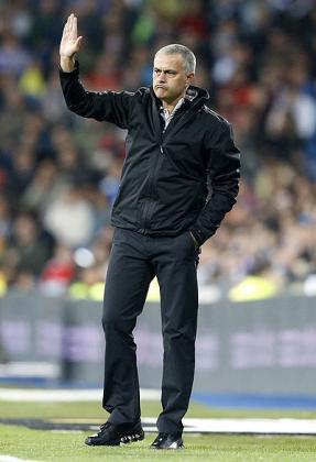 Mourinhos departure three years before his contract ends in 2016 comes at the end of a trophyless season. Net photo