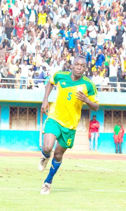 Meddie Kagere scored Amavubiu2019s goal as Rwanda denied Mali a win yesterday at Bamako International stadium.  The New Times / T. Kisambira