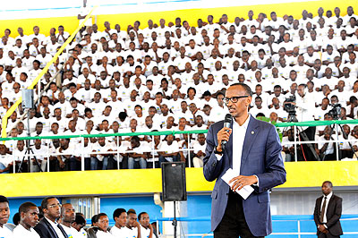 President Kagame addresses the youth at Meet The President function.