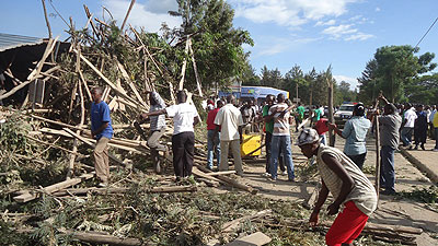 Nyagatare residents at the scene of the inccident. The New Times / File.