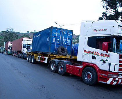 Trucks crossing into Rwanda at the Rusumo border post. Rwandan truckers are losing ground on market shares in the country.  The New Times/ File.
