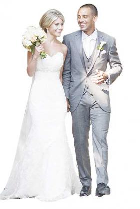 Arsenal footballer Theo Walcott and Melanie Slade wed last week in Italy. Net photo.
