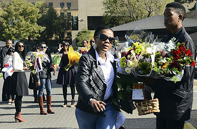 The flowers and the gestures have come non-stop since Mandela was admitted to hospital on June 8, insert is Mandela. Net photo.