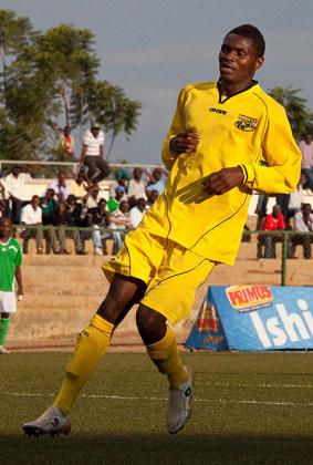 Former Rwanda U20 striker Emmanuel Sebanani has ended his difficult two-year spell at Mukura by signing for rivals Police FC. The New Times / File.