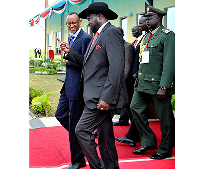 President Kiir (R) welcomes President Kagame to South Sudan. Kagame told South Sudanese that  independence was an opportunity for further regional and continental integration and calle....
