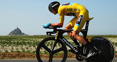 Chris Froome strengthened his grip on the yellow jersey on stage 11.