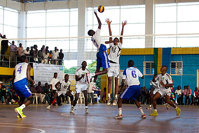 Marchal Pierre Kwizera (in action) will spearhead Inatek's quest for the KAVC Memorial tournament due in Uganda next month.  The New Times / File Photo