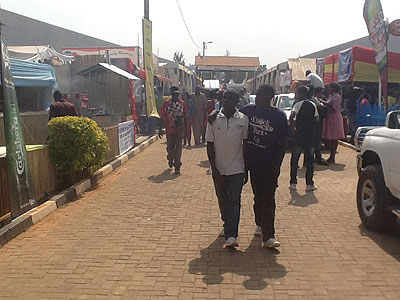Some of the showgoers at the 16th Annual Rwanda International Trade Fair yesterday. The New Times/Seraphine Habimana