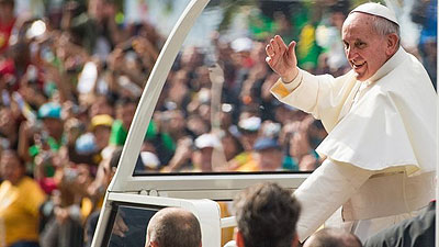 Pontiff addresses crowd of millions at Rio de Janeiro's Copacabana beach, urging them to continue to fight for change. Net photo.