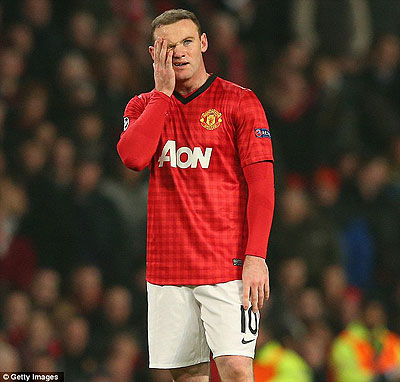 Rooney would love to move to Chelsea but Manchester United stand in his way. Net photo.