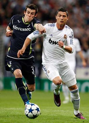 Real Madrid are keen on paring Cristiano Ronaldo and Gareth Bale at the Bernabeu. Net photo.