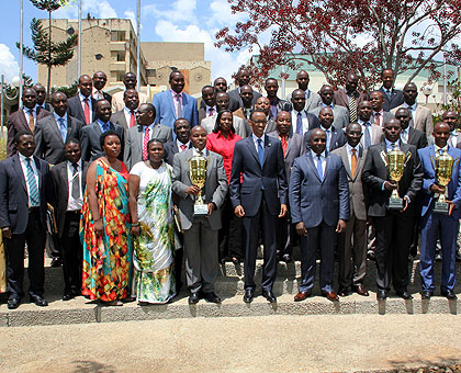 President Kagame and other government officials after the launch of EDPRS2 and signing of Imihigo (performance contracts) yesterday. Saturday Times/Village Urugwiro. 